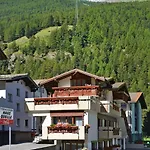 Haus Quelle-3 By Interhome Appartement Saas-Grund